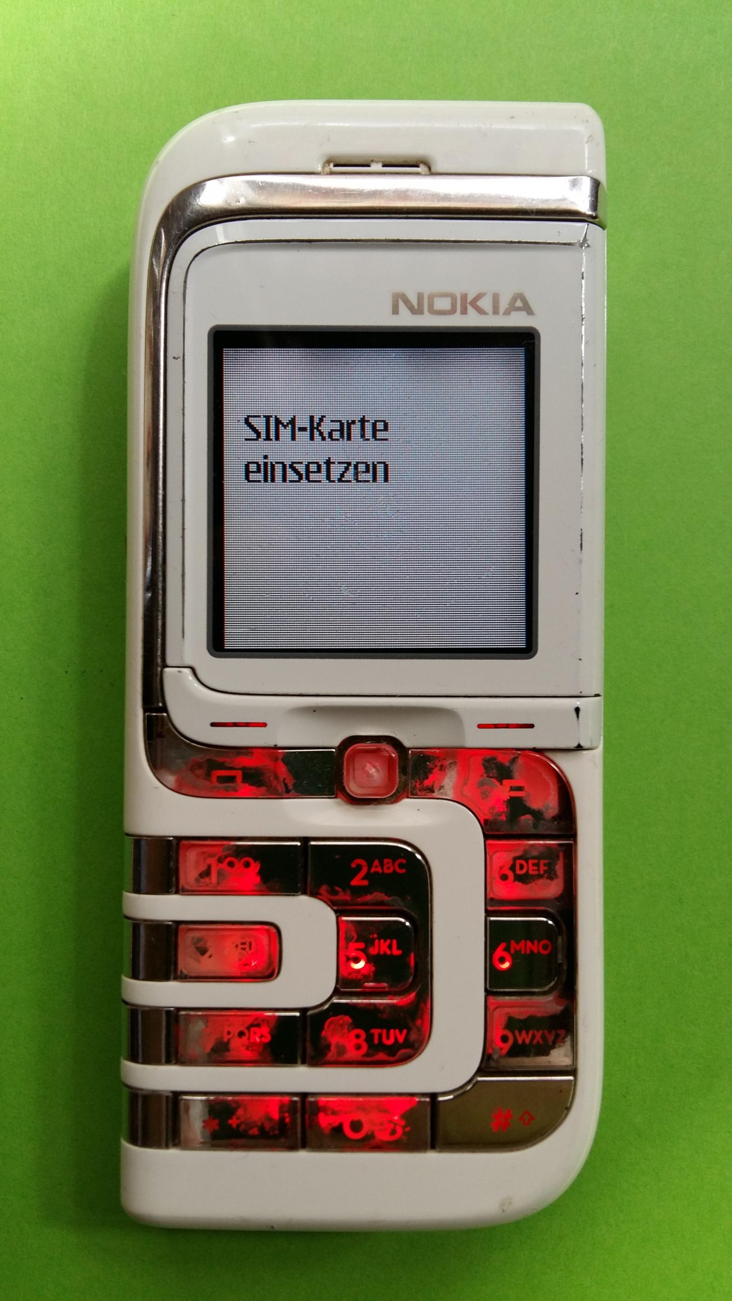 image-7321509-Nokia 7260 (3)1.jpg